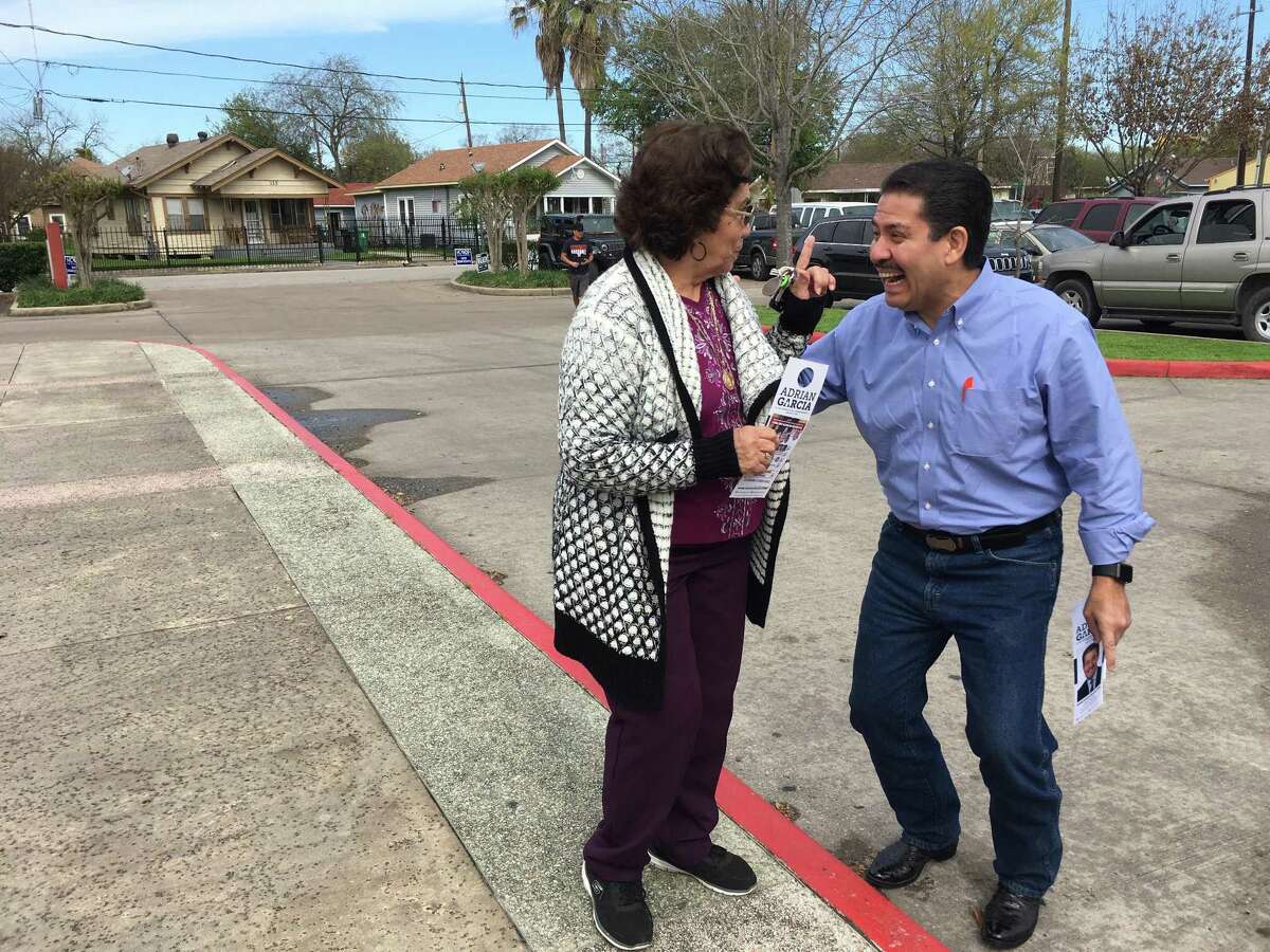 Adrian Garcia poised for easy victory Democratic primary for county