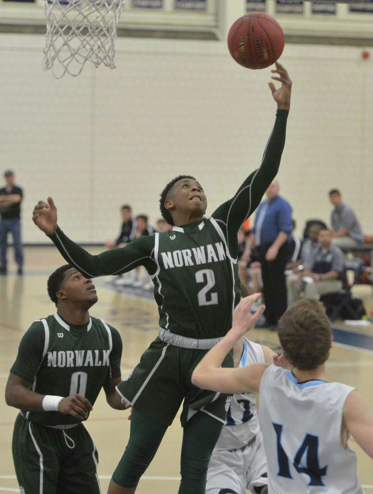 Boys Basketball Maatallah steps up, leads Wilton past Norwalk in D2 first round