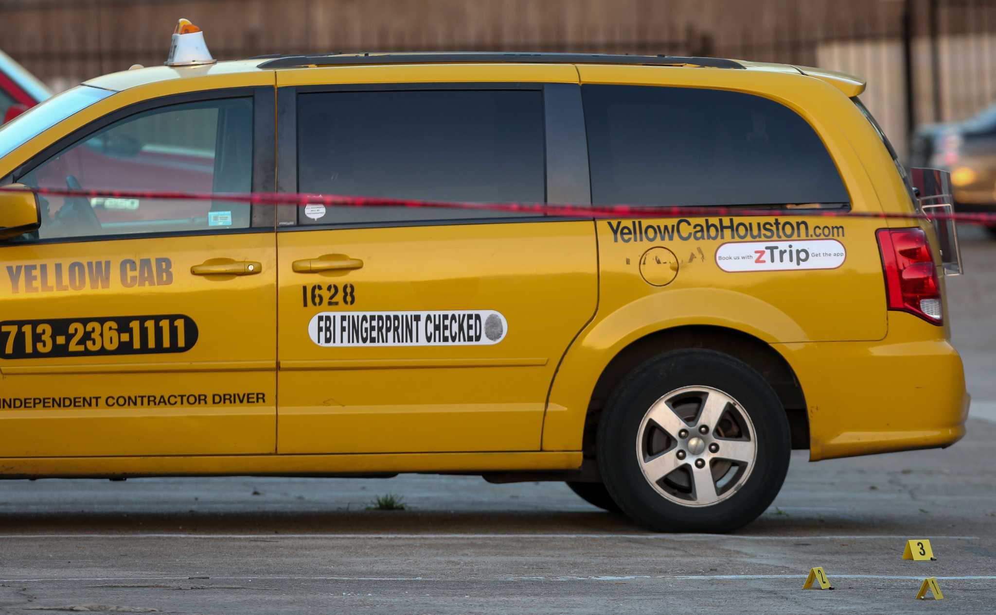 Man found fatally shot near taxi in Briarforest