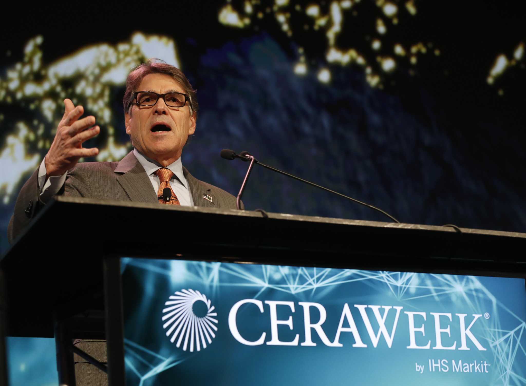 Energy Secretary Rick Perry calls shift away from fossil fuels 'immoral'