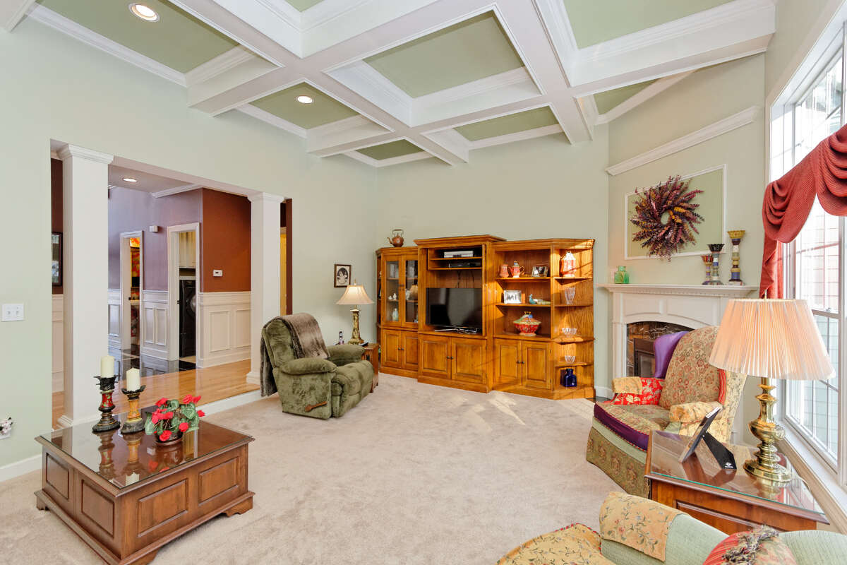 House of the Week Palatial in Slingerlands