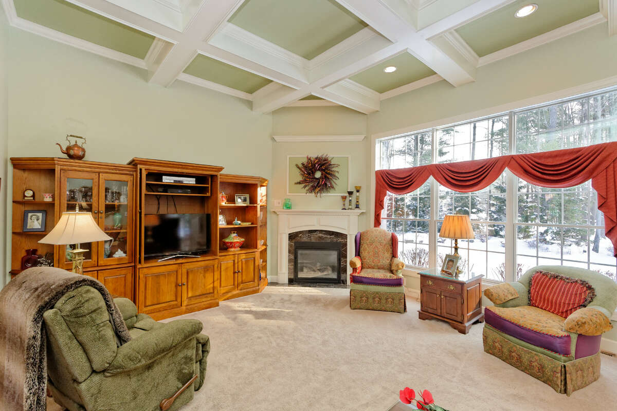 House of the Week Palatial in Slingerlands