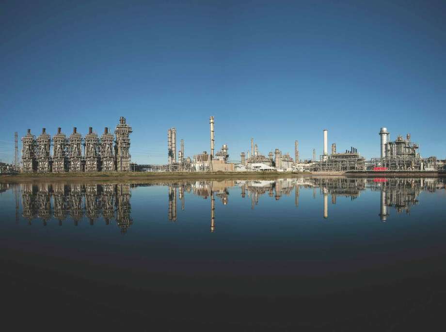 Exxon Mobil’s petrochemical complex in Baytown Photo: ExxonMobil Chemical Co. / handout