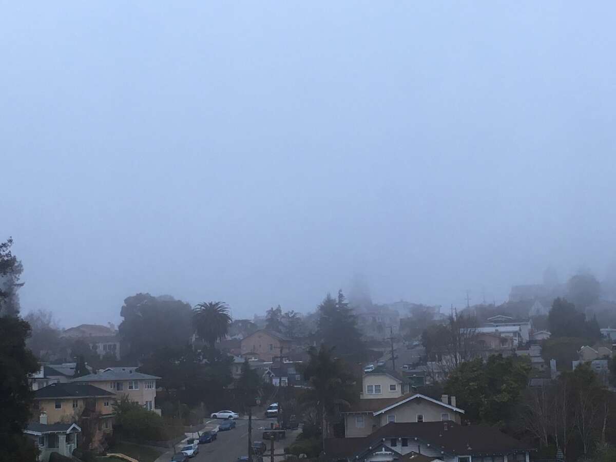 Fog blankets the Bay Area ahead of steady rain into next week