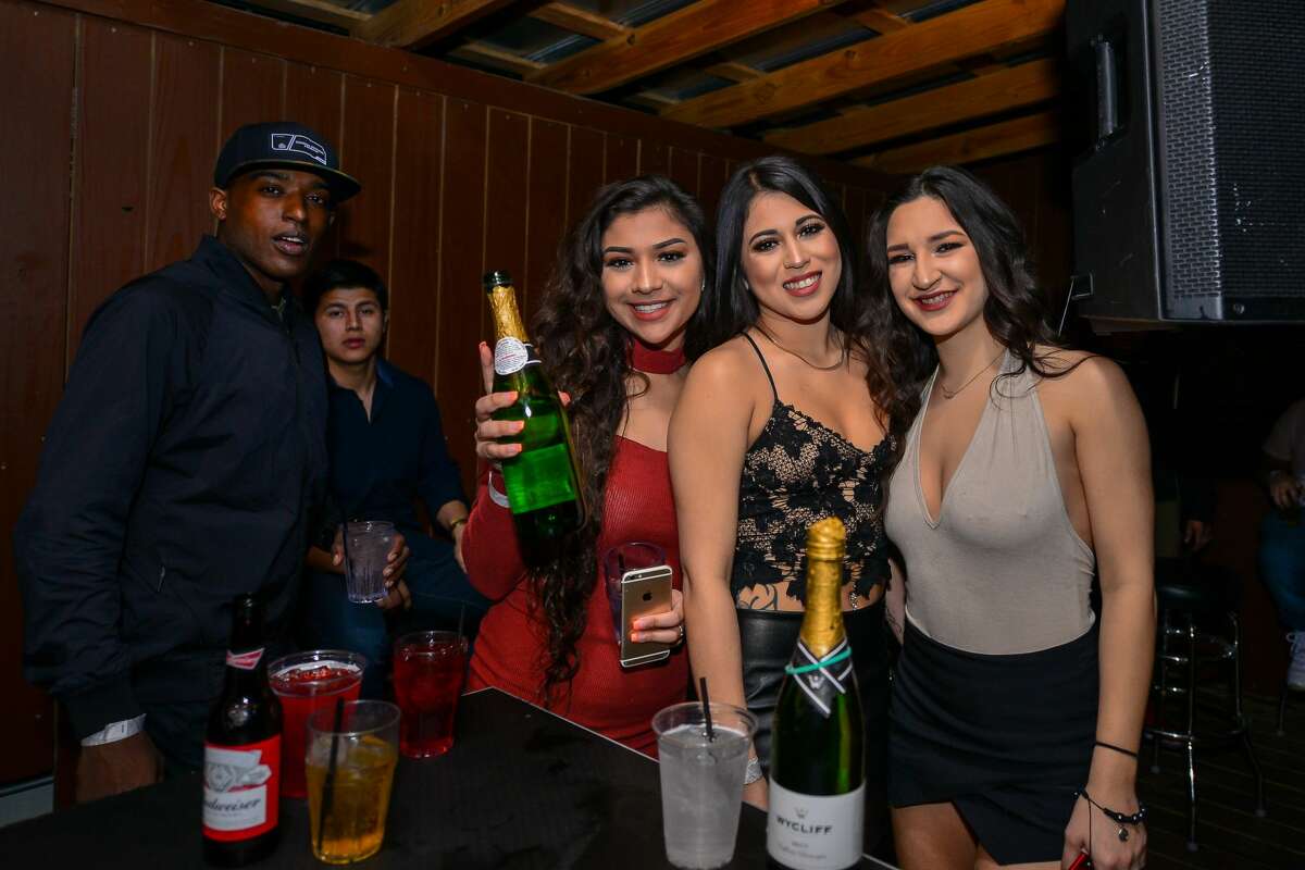 College night turned up an already-wild gathering at Burnhouse on Thursday, March 8, 2018. The rooftop bar hosted a rambunctious crowd with a few DJs setting the tone.