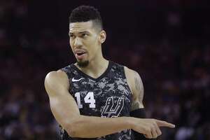 Sources: Danny Green is expected to skip free agency; opt-in final year with Spurs