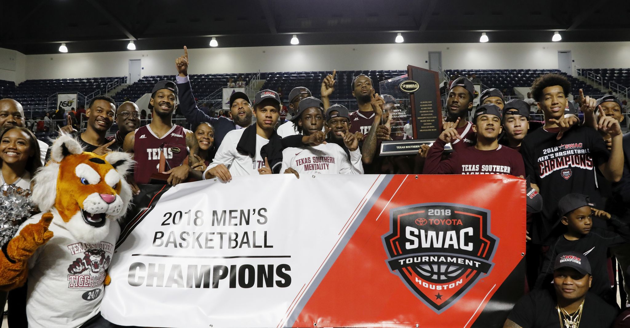 Texas Southern wins second straight SWAC tournament - Houston Chronicle2048 x 1066
