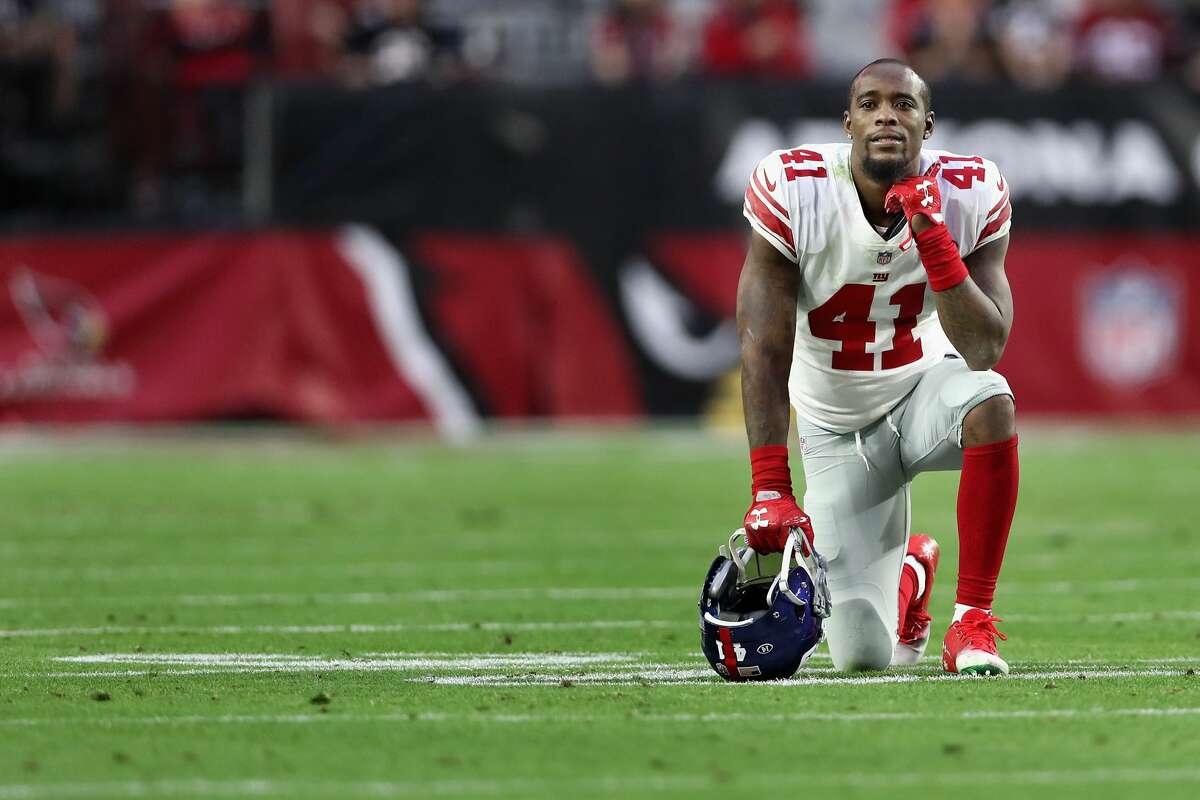 New York Giants cornerback Dominique Rodgers-Cromartie (41) celebrates the  first of his two second-half interceptions against the Washington Redskins  at FedEx Field in Landover, Maryland on Sunday, January 1, 2017. The Giants