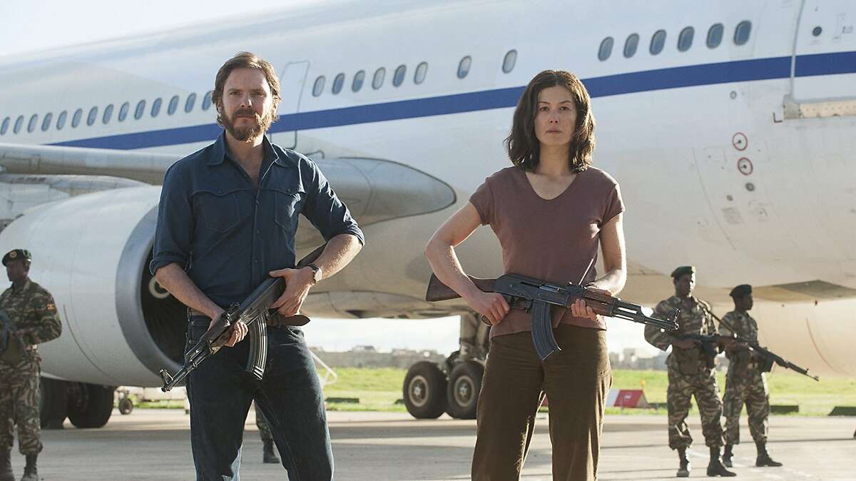 Daniel Bruhl and Rosamund Pike in '7 Days in Entebbe'