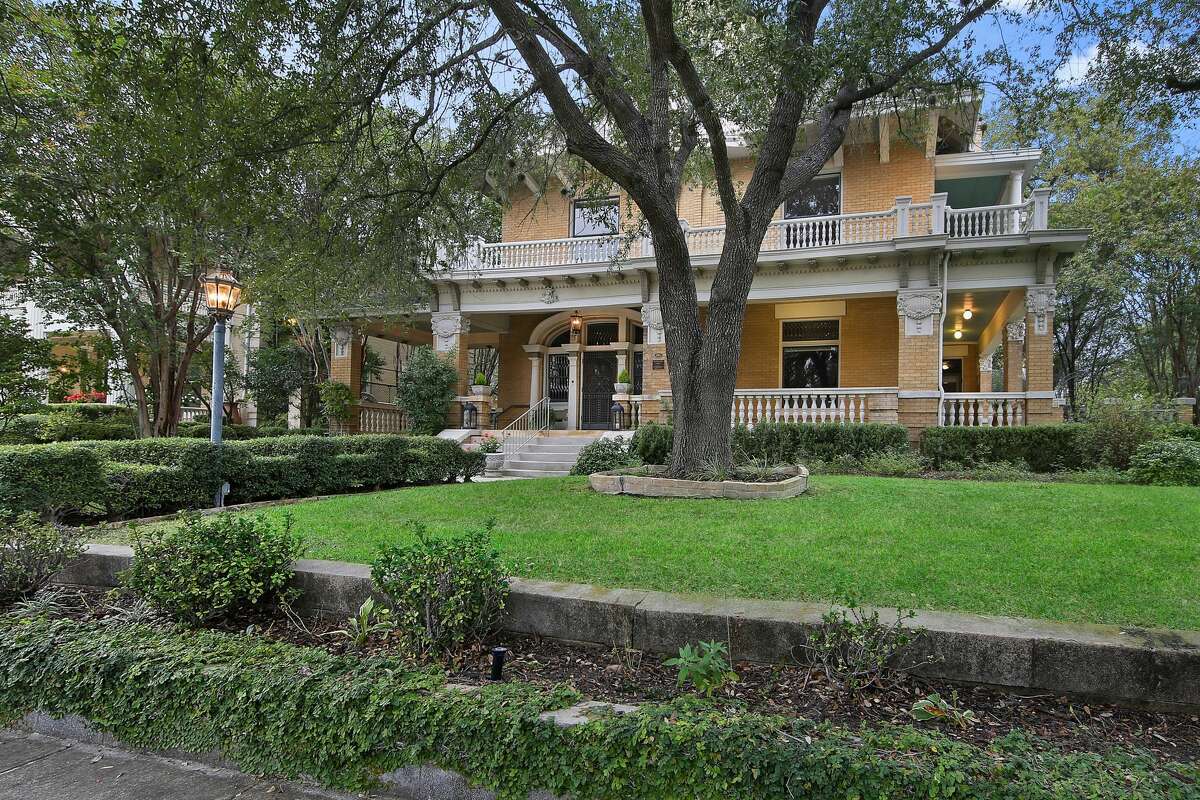 The historic home at 501 W. French Place in San Antonio is on the market for $1,199,000. The 115-year-old house is 6,098 sq. ft. and has 3 bedrooms and 2.5 bathrooms, as well as a 2-bedroom, 1-bathroom carriage house.