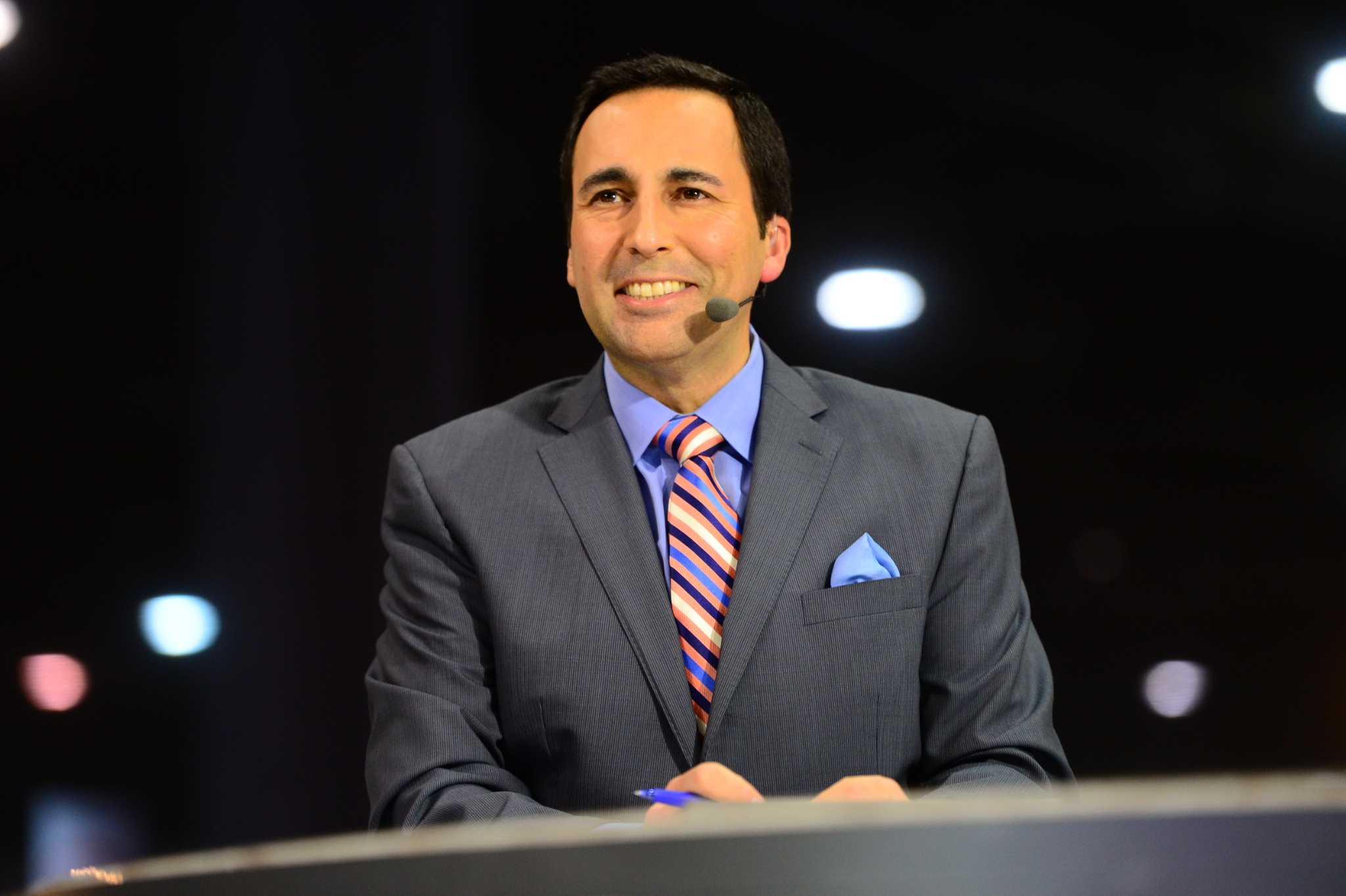 Reviewing ESPN's new 'Monday Night Football' booth; Joe Tessitore