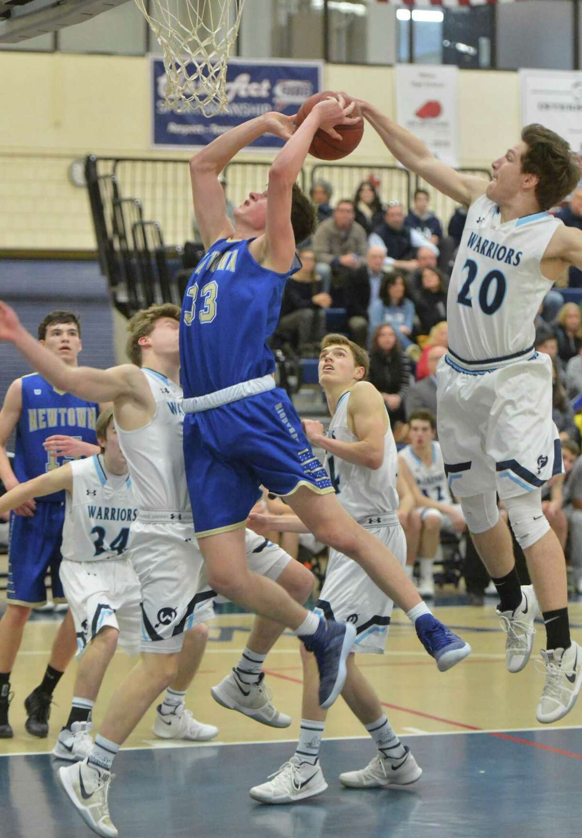 Boys Basketball Newtown gets Tallcouch his big win at Wilton; 21stseeded Hawks reach D2 semifinals