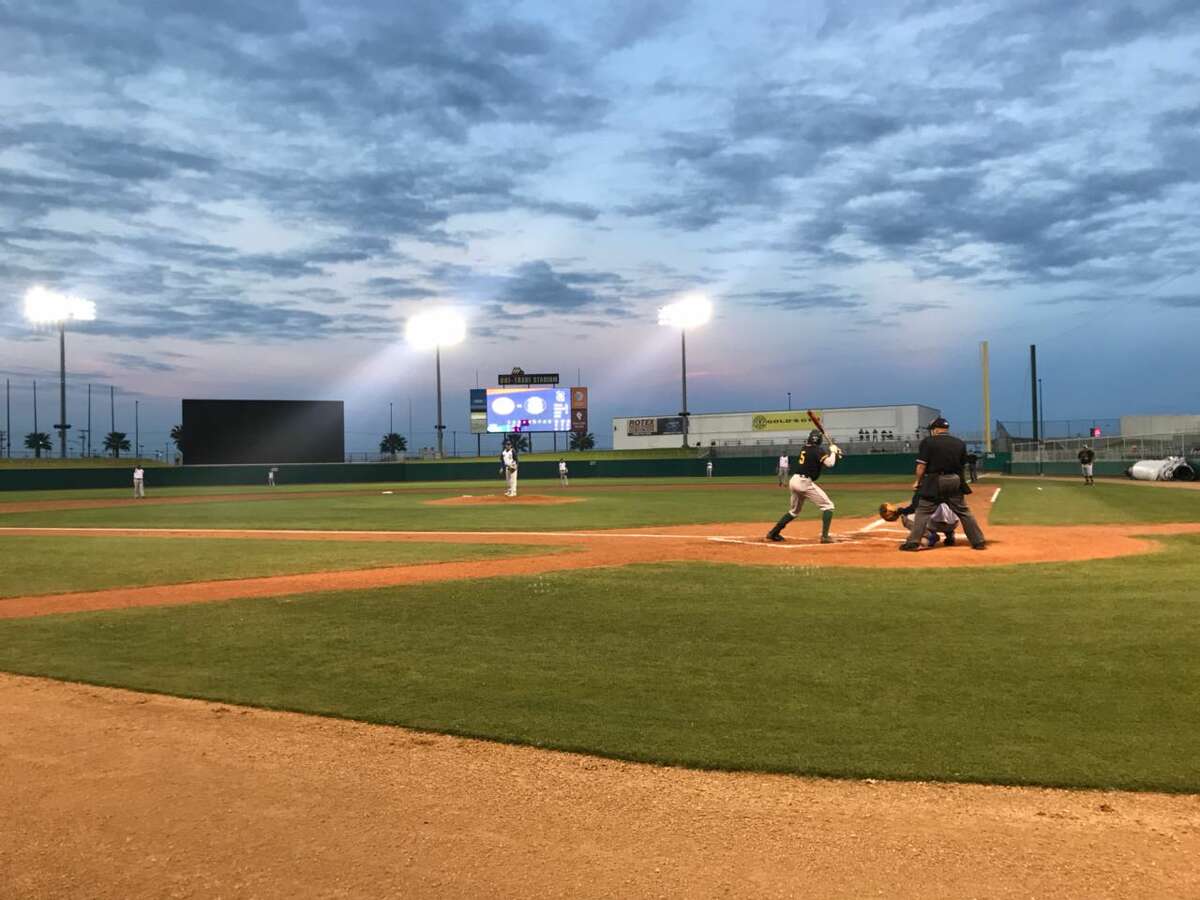 Baseball returns to Laredo as Tecolotes host exhibition at UniTrade