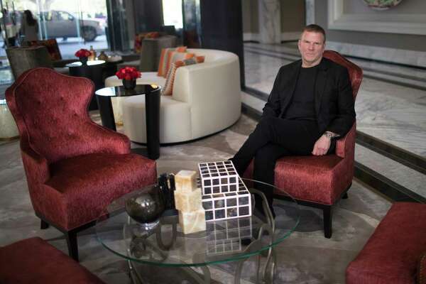 First Look Tilman Fertitta S Posh Post Oak Hotel Greets