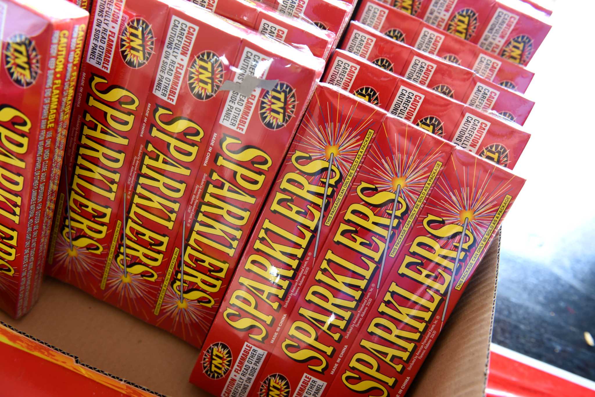 Which N.Y. counties permit backyard fireworks for the 4th of July?