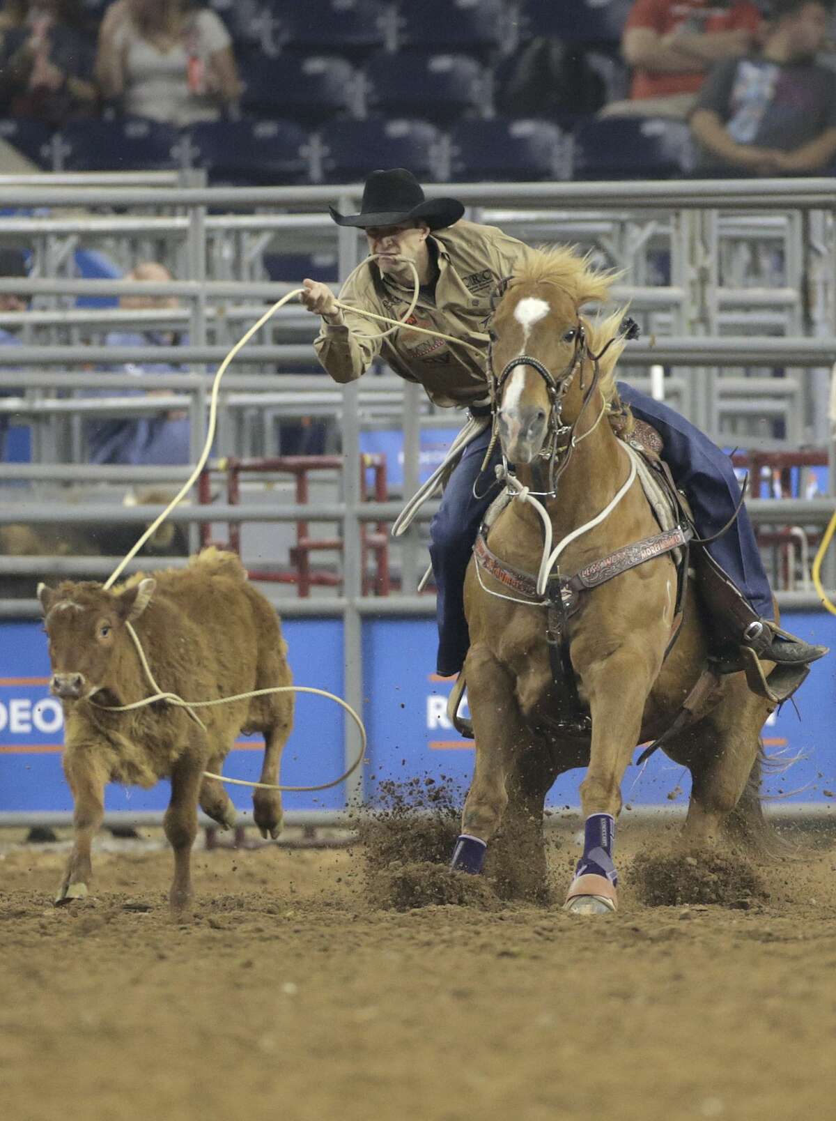 Tie-down roper Shane Hanchey headed to RodeoHouston finals