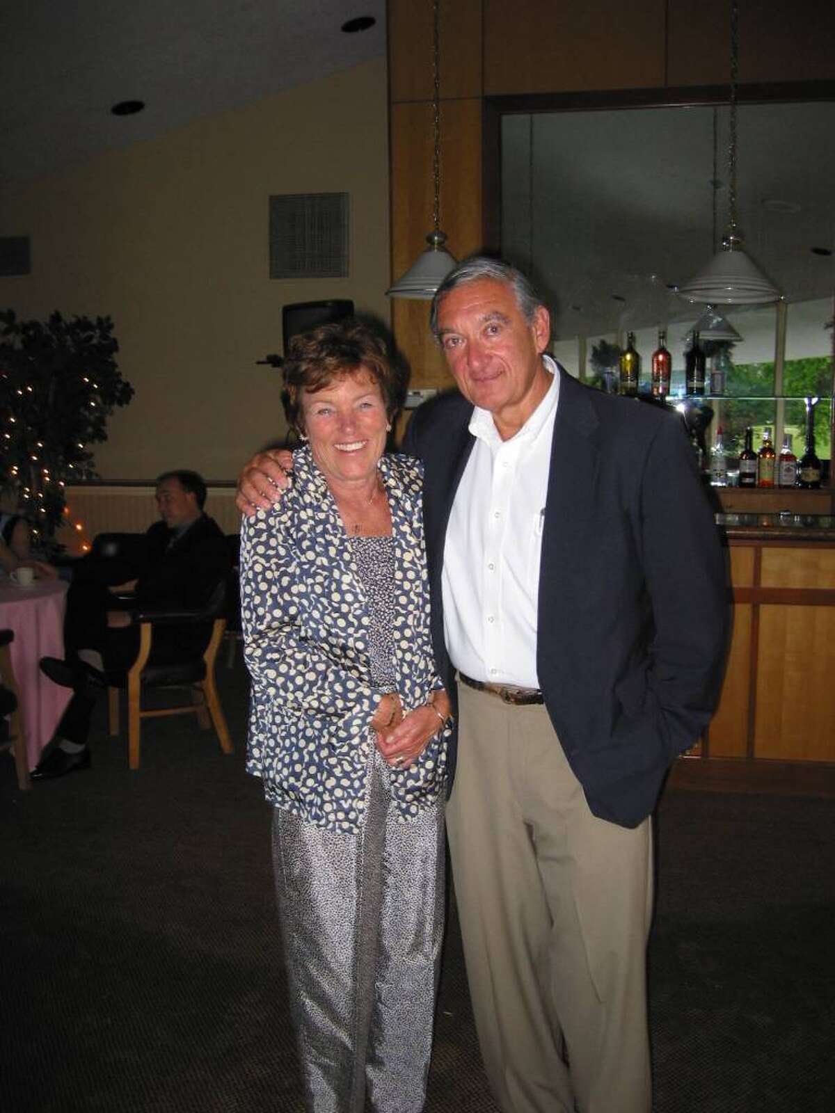 Physician Jonathan Schwartz dies