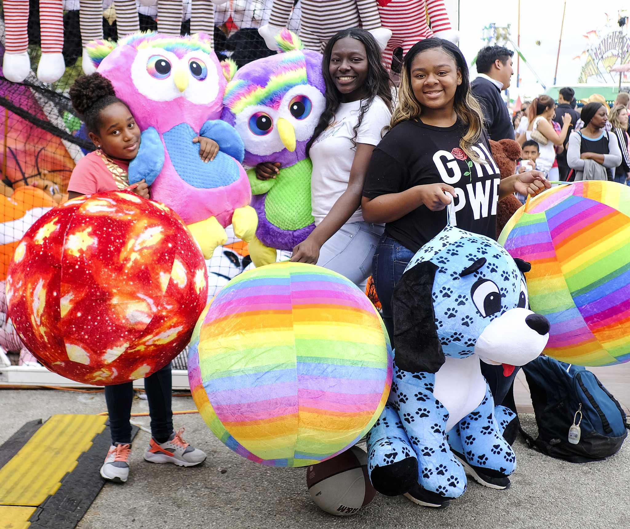 huge carnival stuffed animals