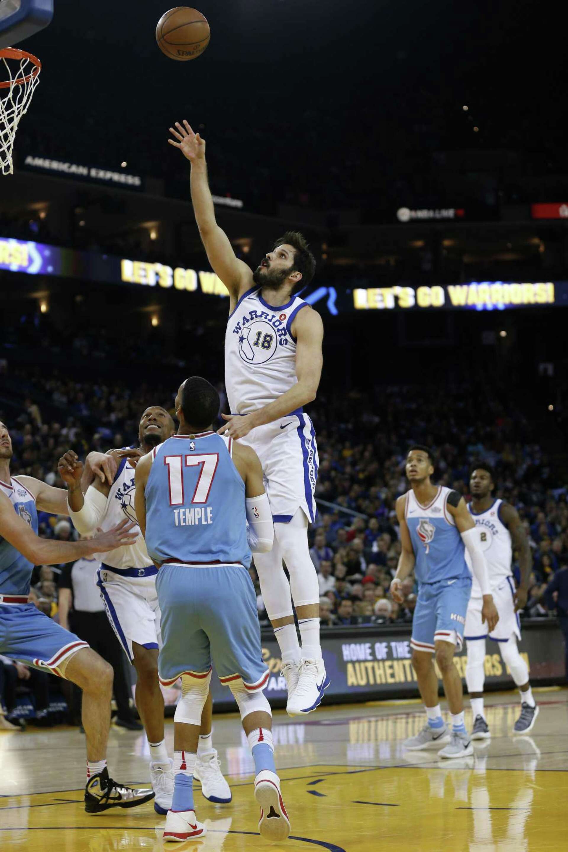 Omri Casspi to receive championship ring before Warriors Grizzlies game
