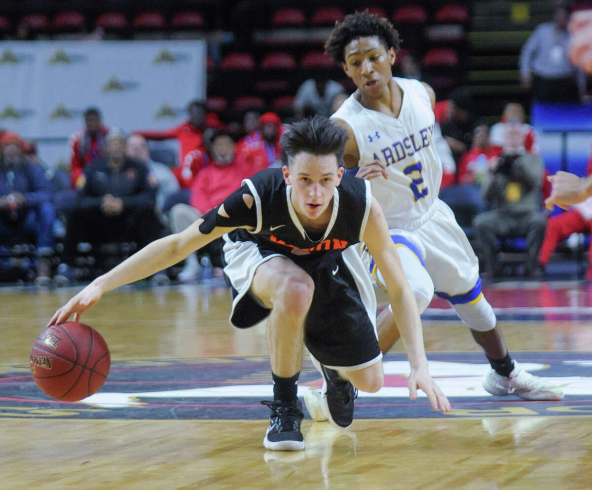 Mohonasen's Duncan Tallman, left, regains control of the ball from Ardsley's Zeke Blauner (2) in a NYSPHSAA Class A Boys Basketball semifinal on Saturday, March 17, 2018, at Floyd L. Maines Arena in Binghamton, N.Y. (Tim Roske/Special to the Times Union)
