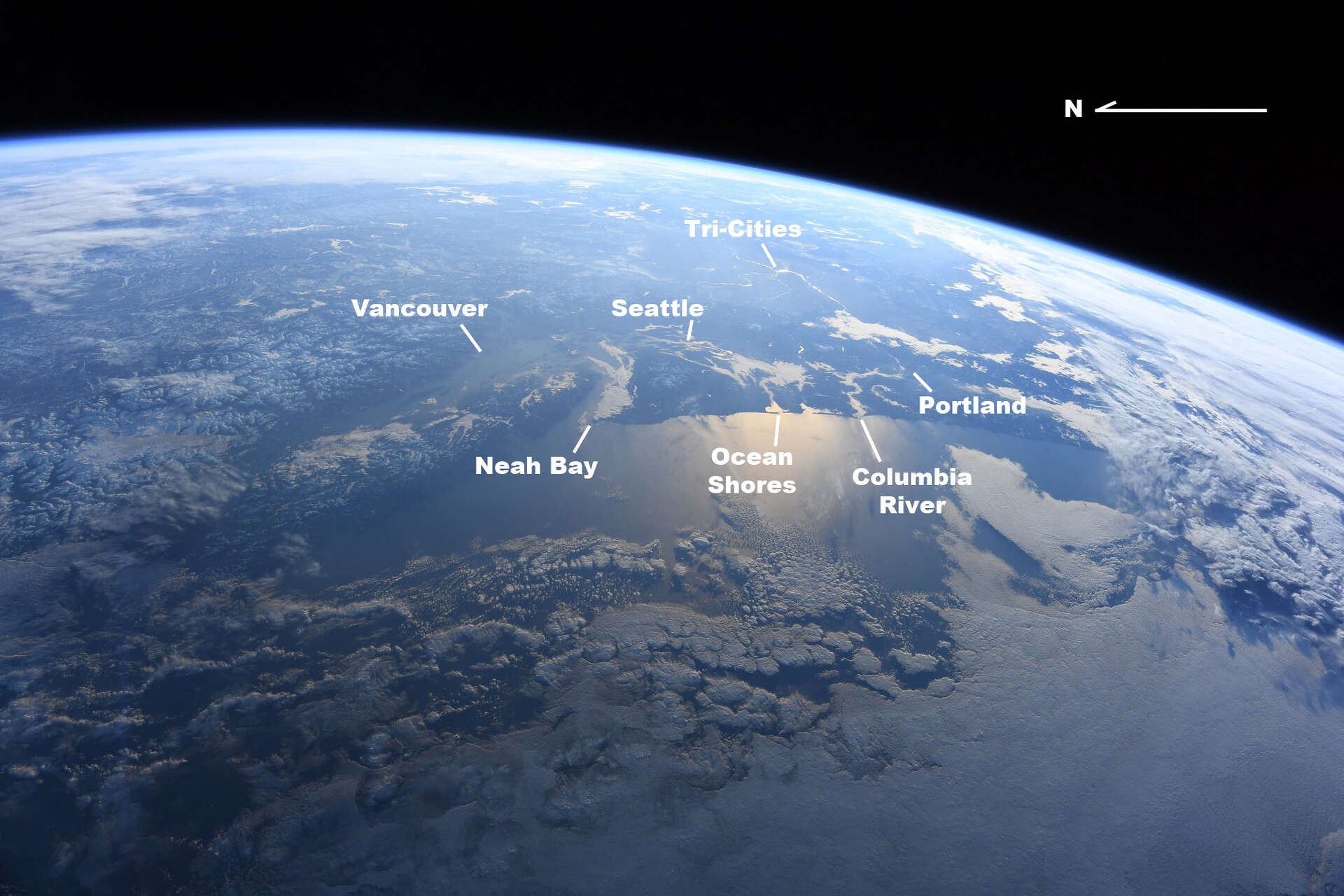 Astronaut takes gorgeous photo of the Northwest from space