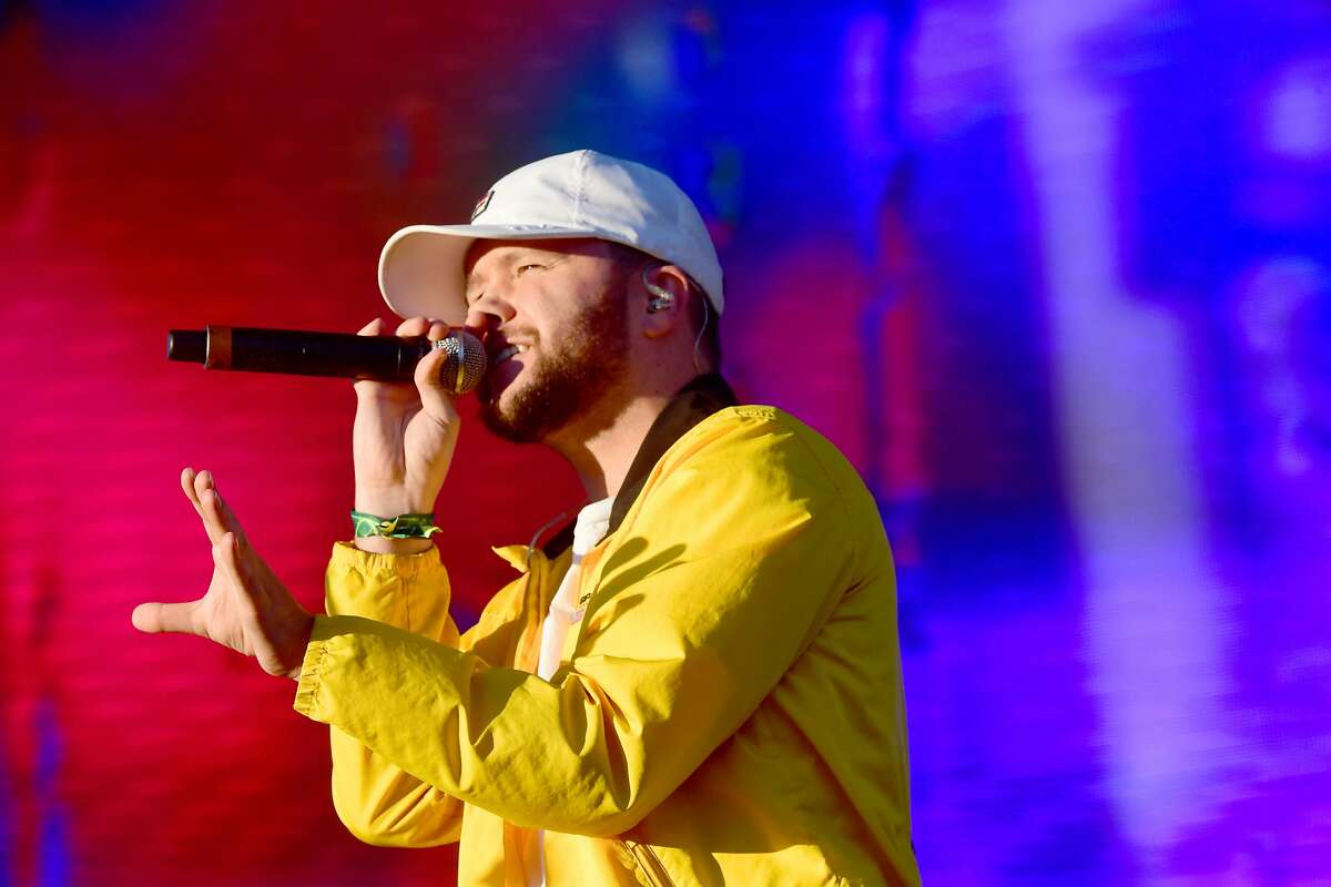 LAS VEGAS, NV - SEPTEMBER 23: Quinn XCII performs on Ambassador Stage during day 2 of the 2017 Life Is Beautiful Festival on September 23, 2017 in Las Vegas, Nevada.