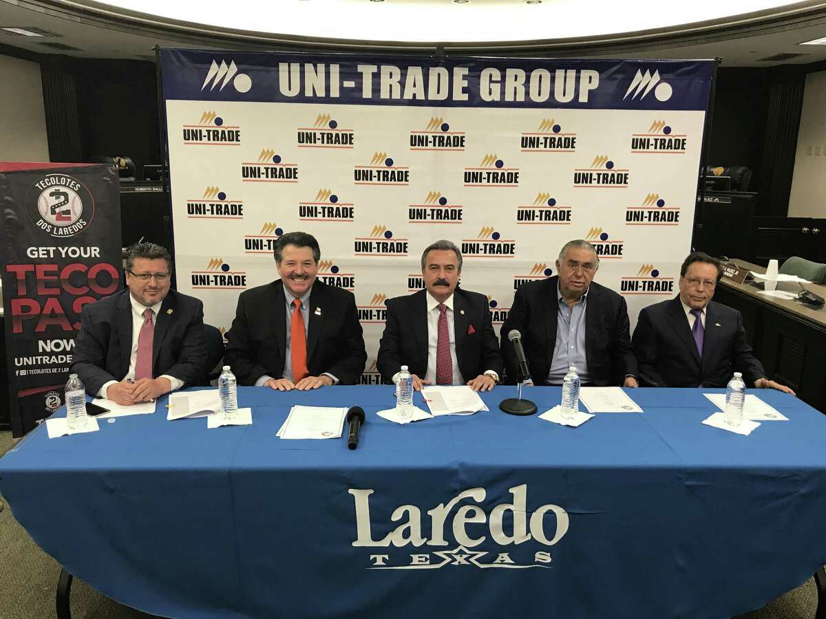 The City of Laredo hosted a signing ceremony with Uni-Trade Forwarding on Monday to announce the renewal of the naming rights for Uni-Trade Stadium. The company will pay the city $240,000 for the exclusive naming rights agreement for another two years. Pictured from left are City Manager Horacio de Leon Jr., Mayor Pete Saenz, Uni-Trade CEO Eduardo Garza, Tecolotes Board President José Antonio Mansur and Uni-Trade Board Vice President Rubén Nevárez.