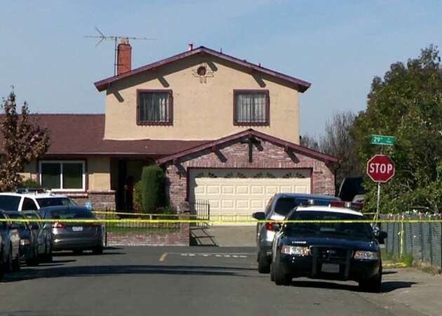Police shoot, kill man in backyard of south Sacramento home