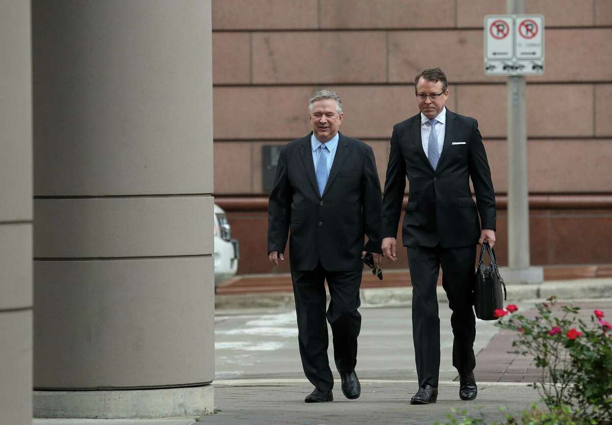Former U.S. Congressman Steve Stockman, left, and his attorney Sean Buckley walk into the federal courthouse for the start of federal corruption trial against Stockman Monday, March 19, 2018, in Houston. ( Godofredo A. Vasquez / Houston Chronicle )