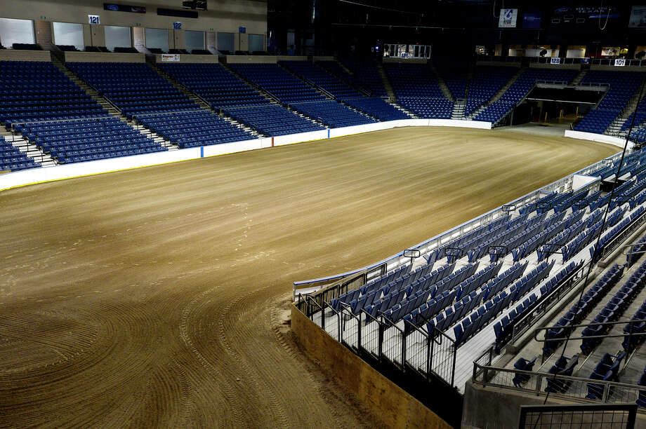 Dirt used at YMBL Rodeo is special - Beaumont Enterprise