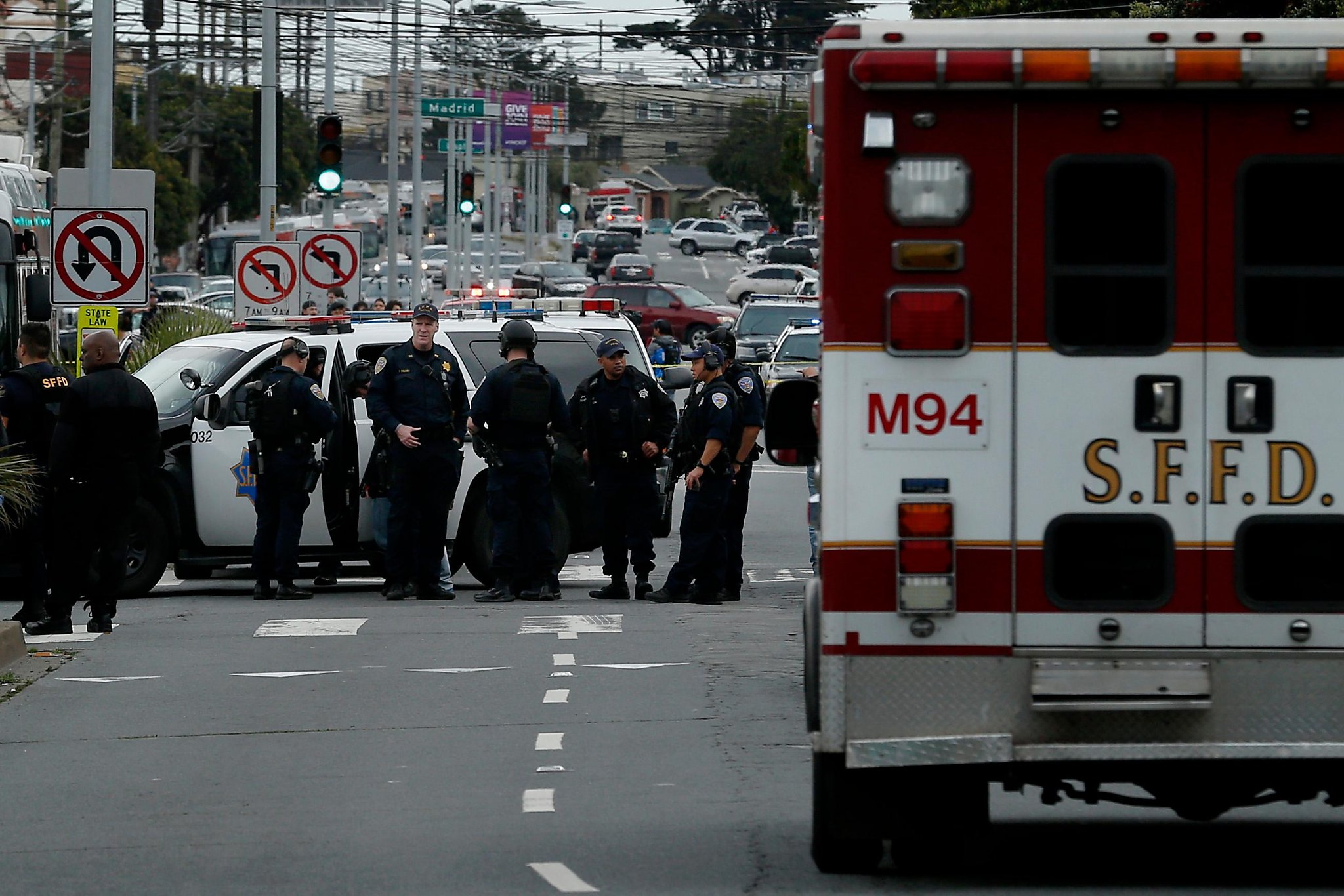 Officers identified in police shooting at SF barber shop