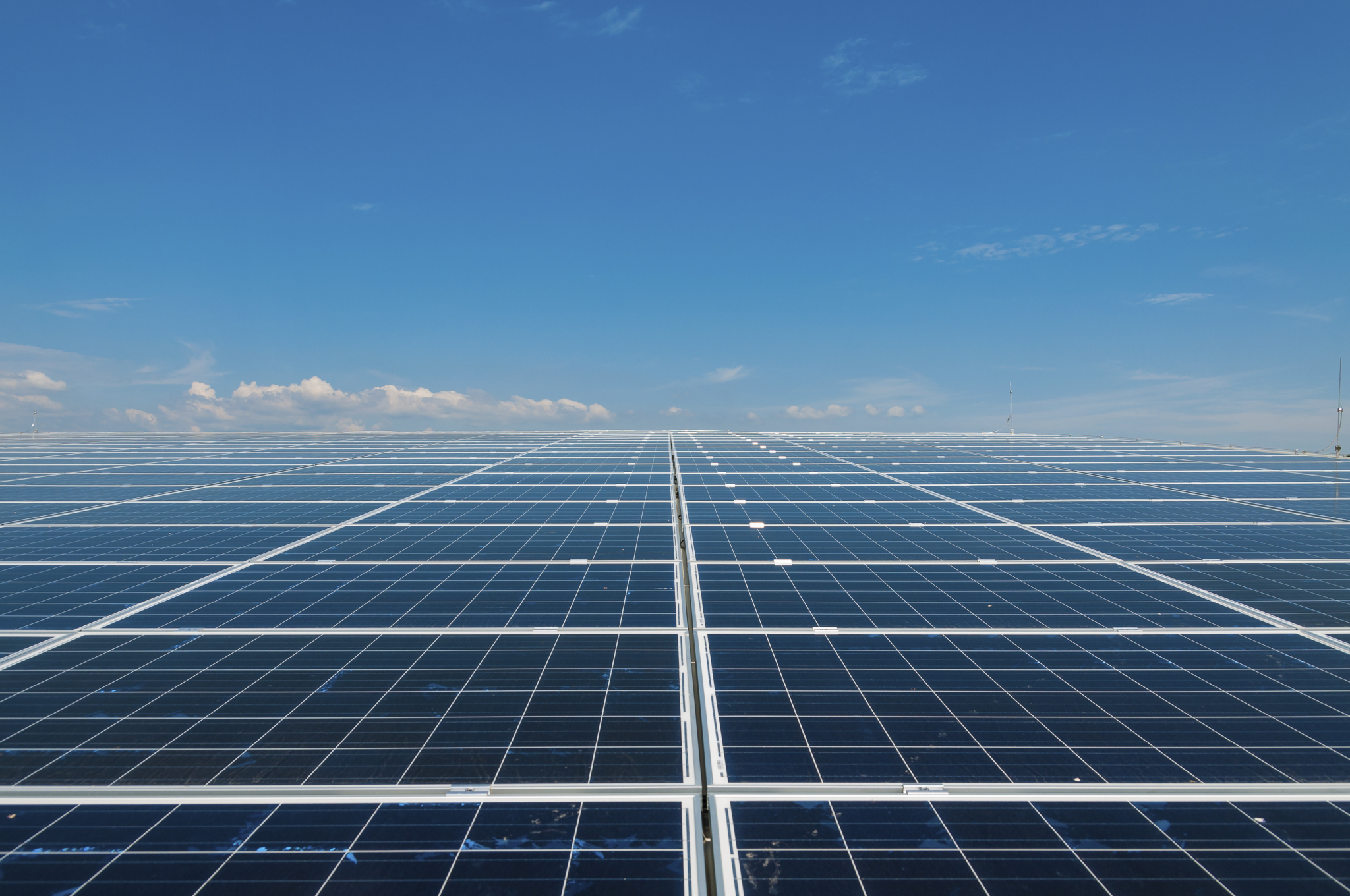 Microsoft buying power from 750,000 solar panels