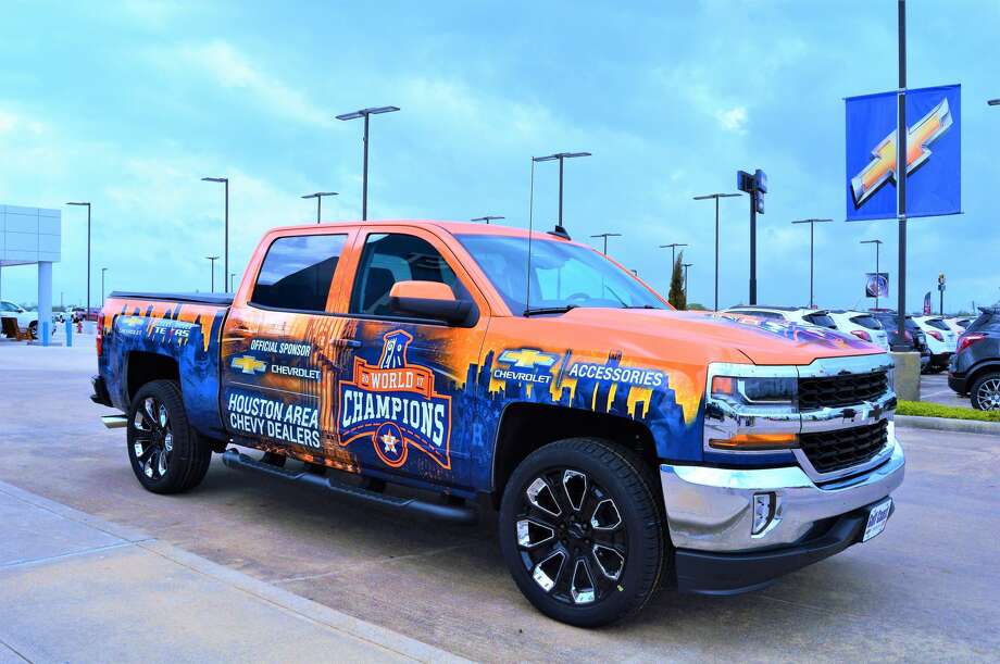 This Astros World Series Themed Pickup Truck Will Make Fans Giddy Created By Gulf Coast Chevy Buick Gmc Down In Angleton The 2018 Silverado 1500