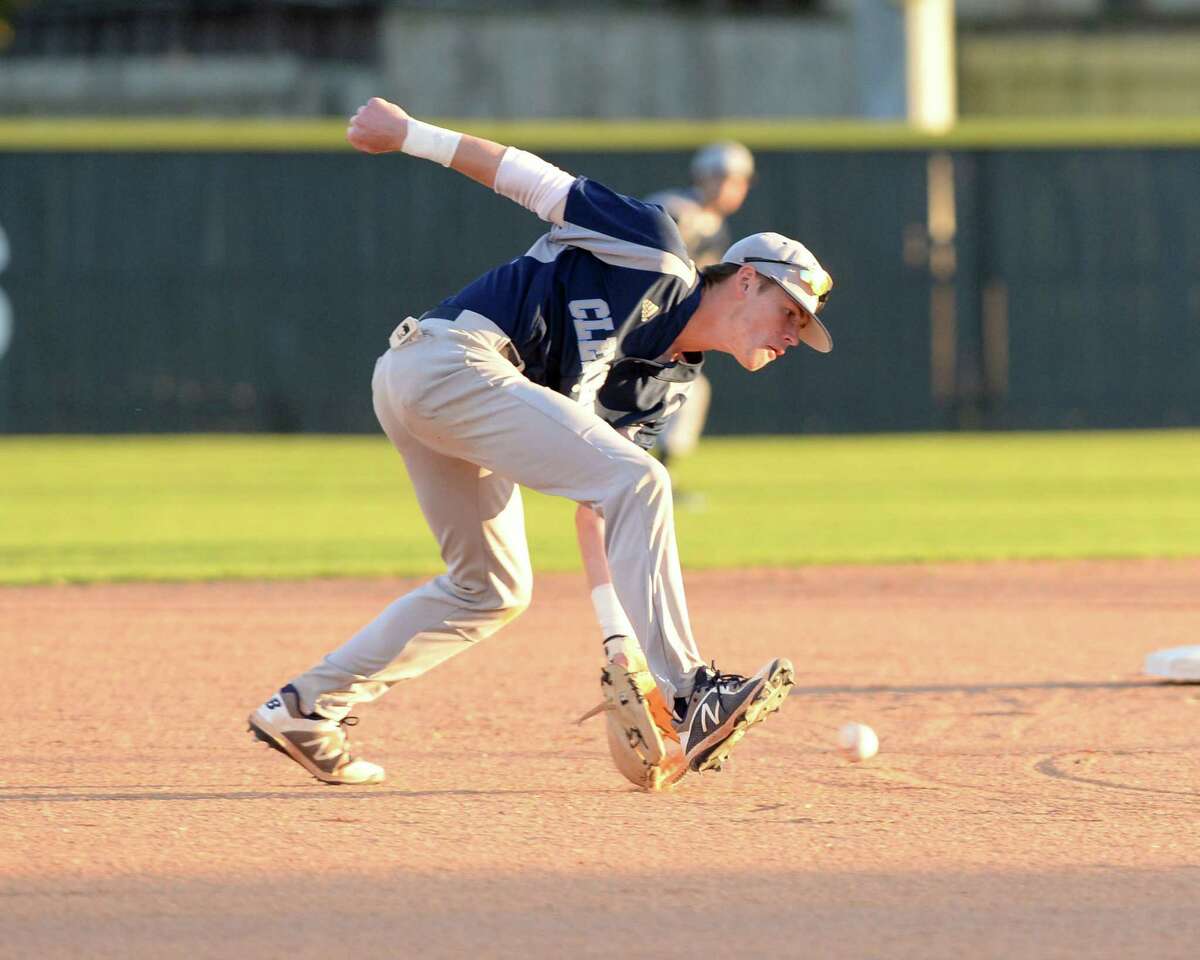 Austin baseball in front to start 206A