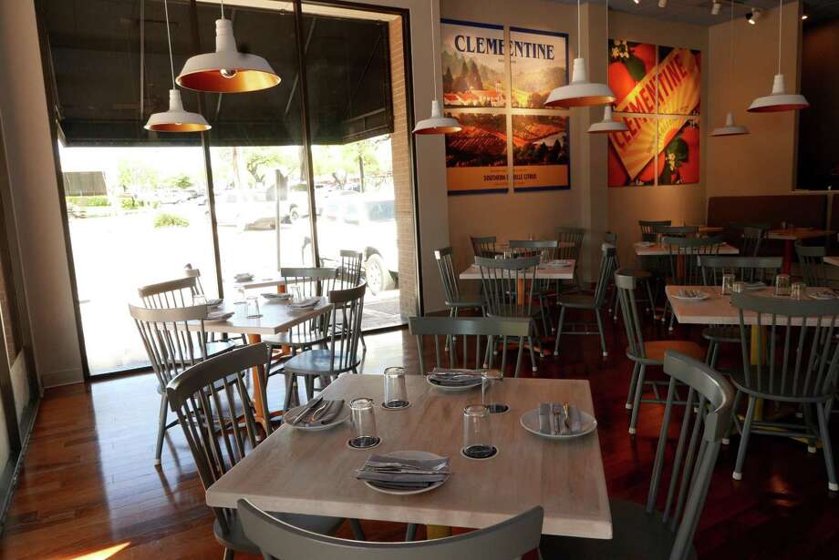 Review 3 stars for Clementine in Castle Hills San Antonio ExpressNews