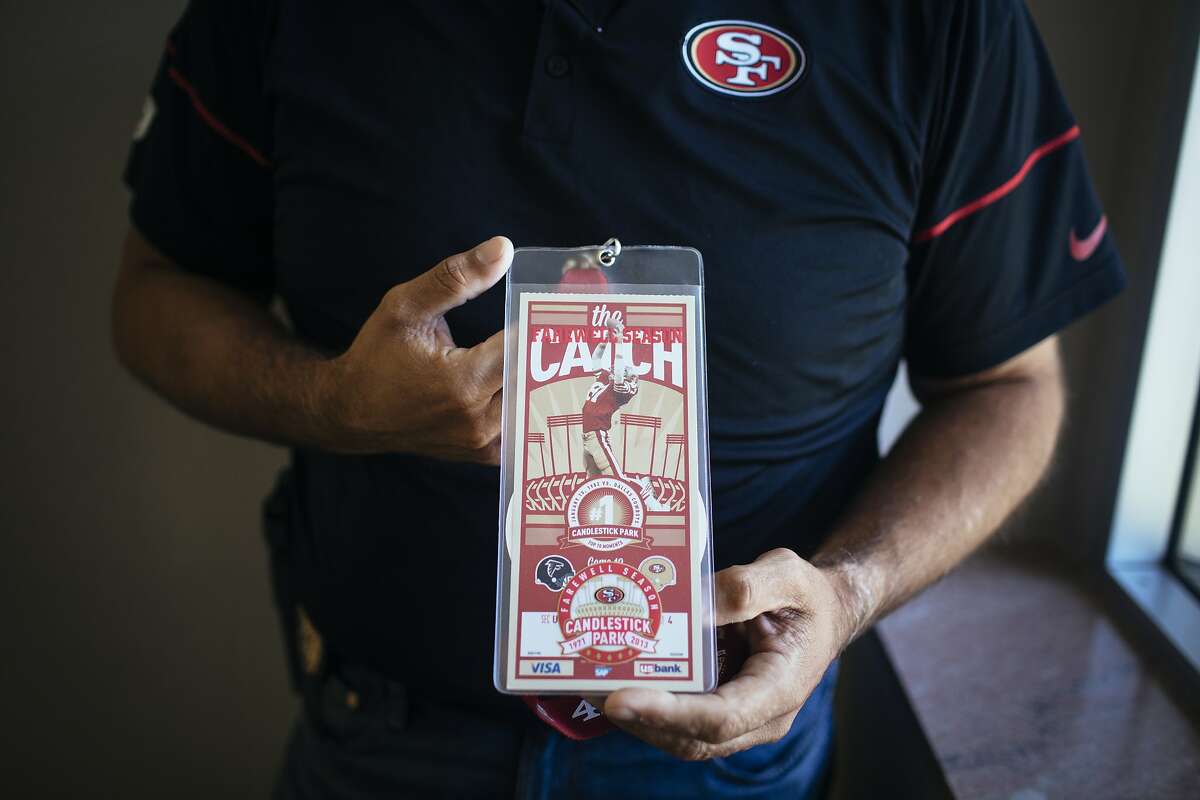 49ers go paperless at Levi's Stadium. For some fans, that's not the ticket