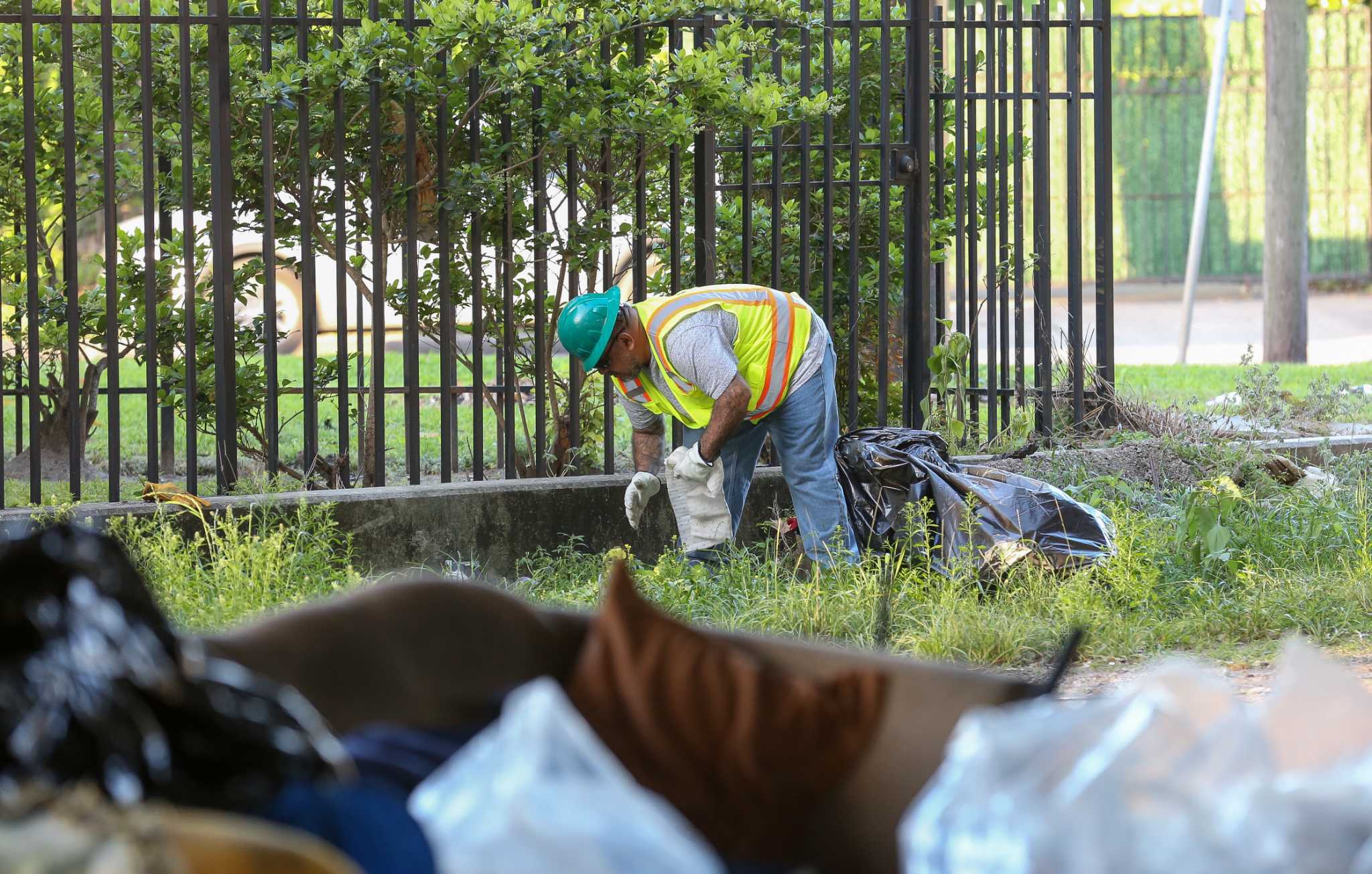 City cleans Midtown homeless camp