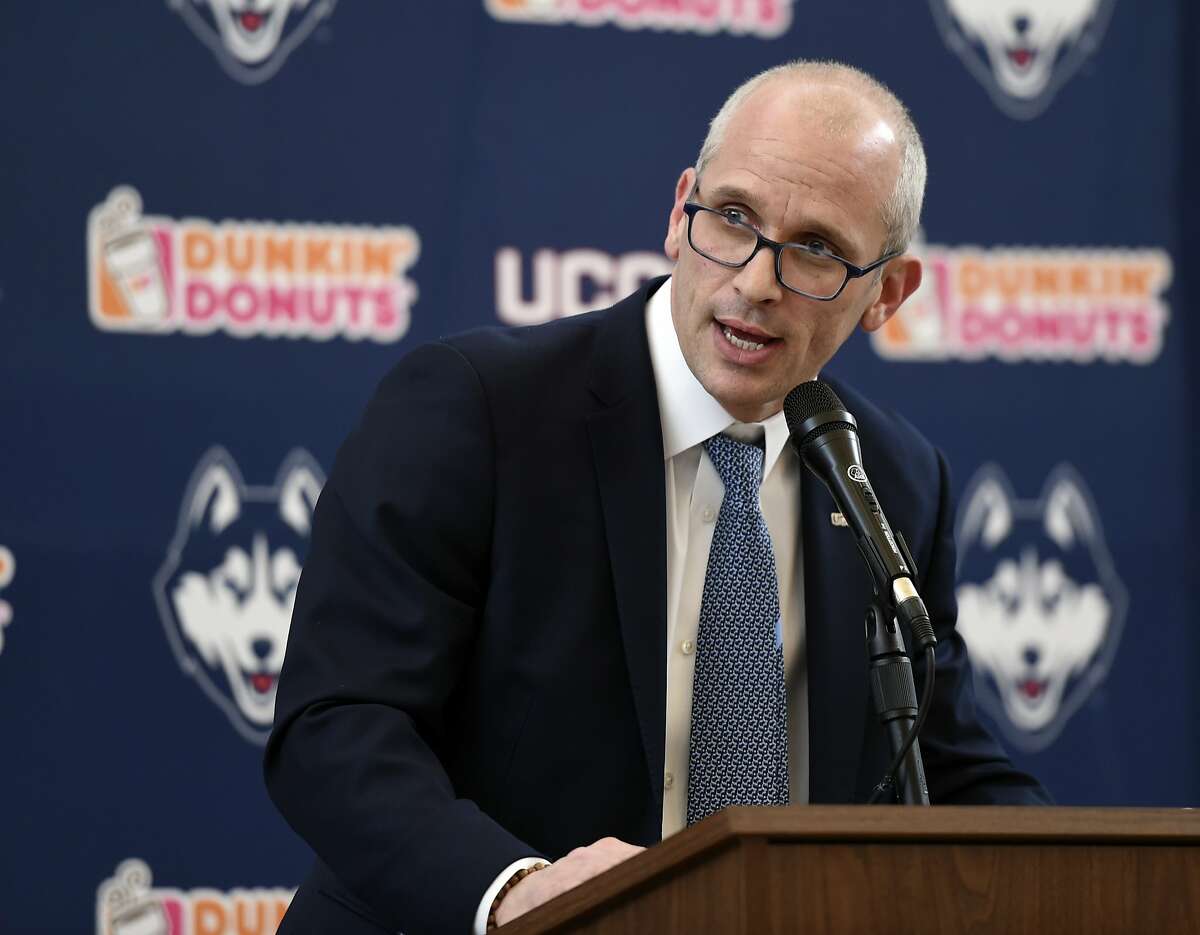 Kenya Hunter hired as UConn men’s basketball assistant coach