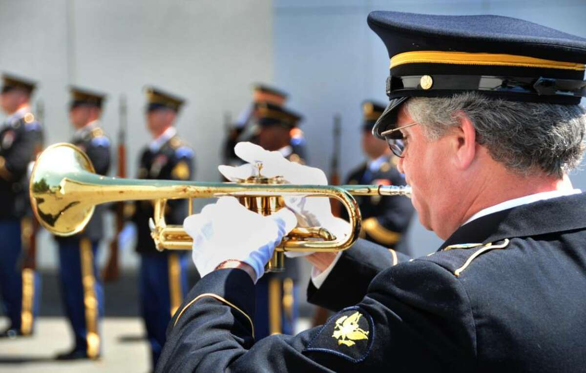 In photos: State Honor Guard ceremony