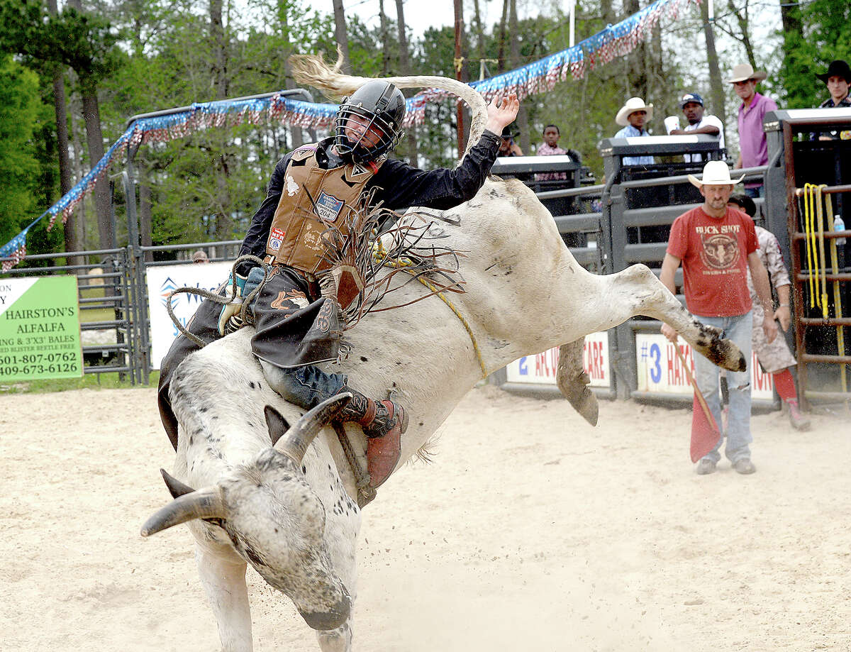 Kountze bull rider to represent United States on global stage