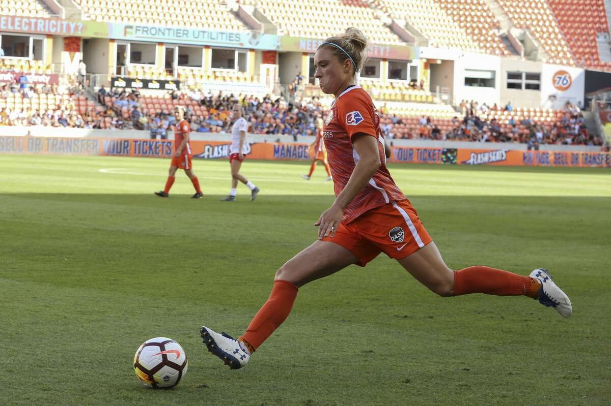 Dash's Kristie Mewis out for rest of the season