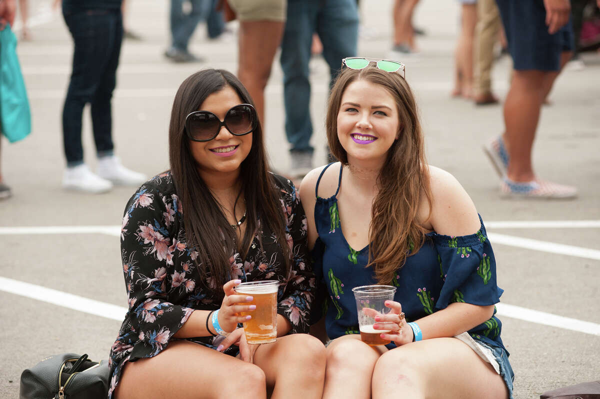 Photos Wings & Beer Festival takes over Alamo Beer Company for epic