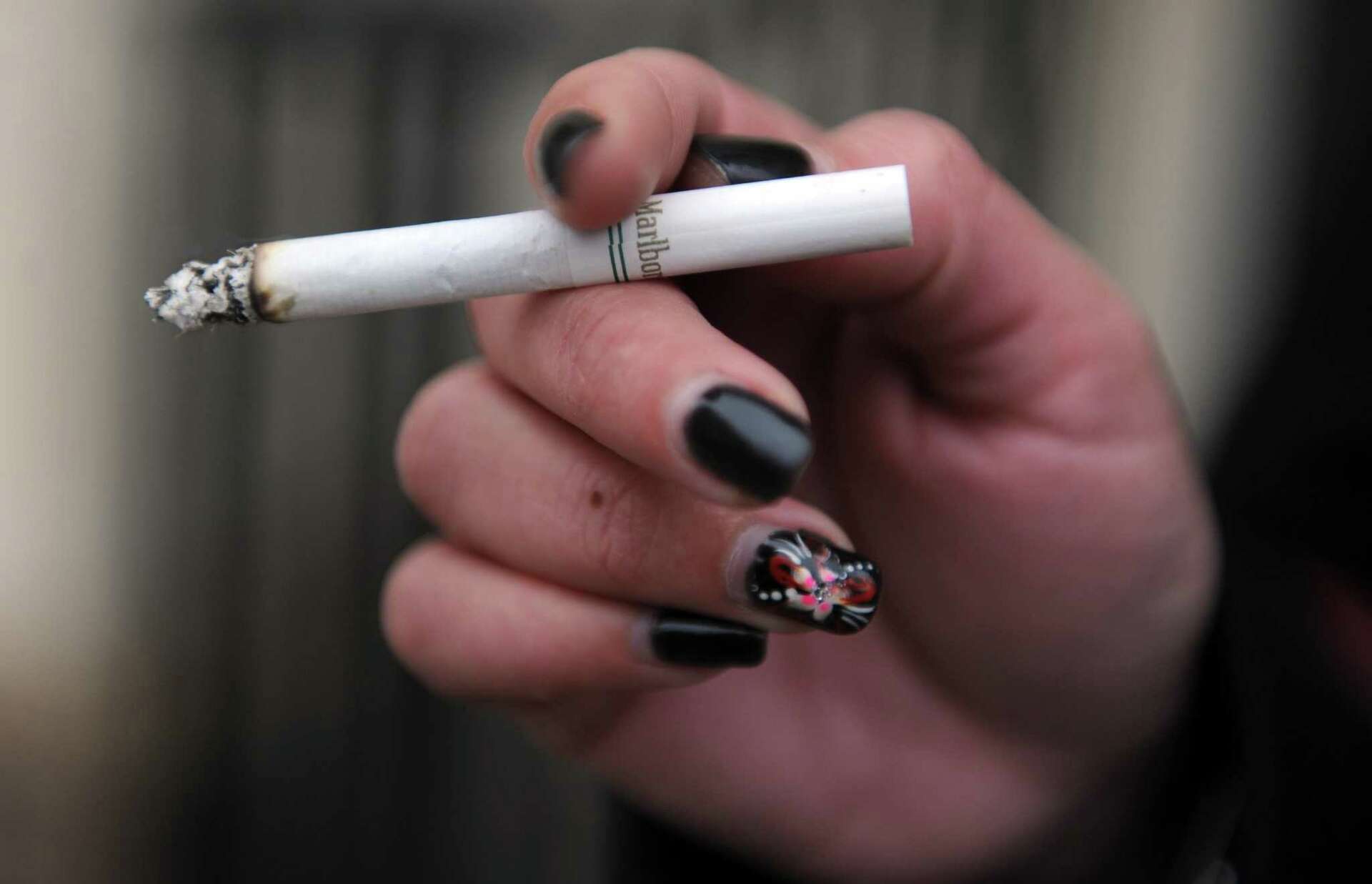 can you smoke neo like normal cigarettes Can glo eliminate the drawbacks of iqos? experience the heat-not-burn  tobacco