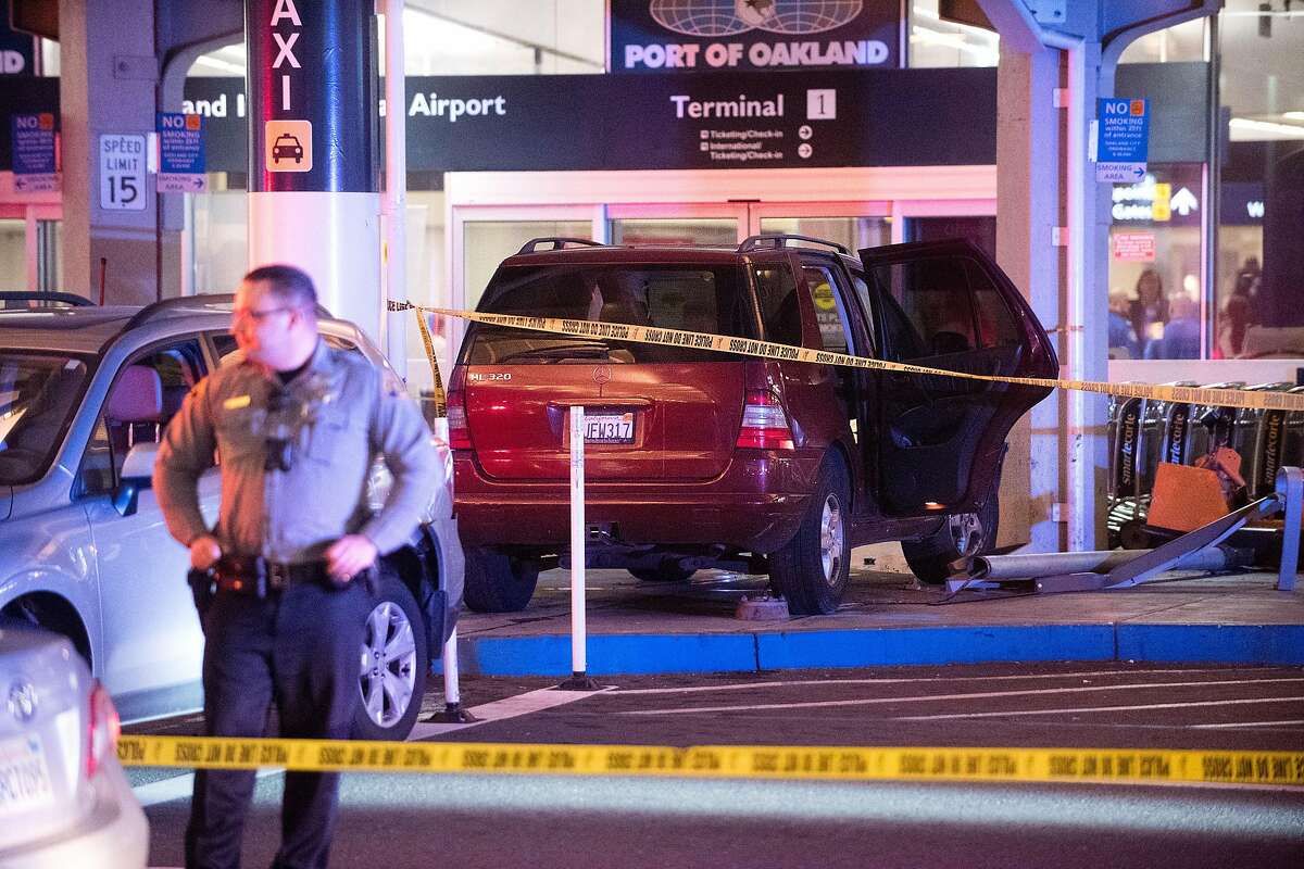 Driver who allegedly hit 4 people in Oakland airport crash identified