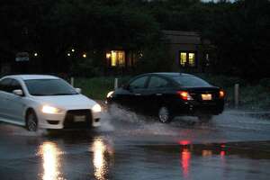 NWS: Severe thunderstorms hit San Antonio, flash flood warning extended