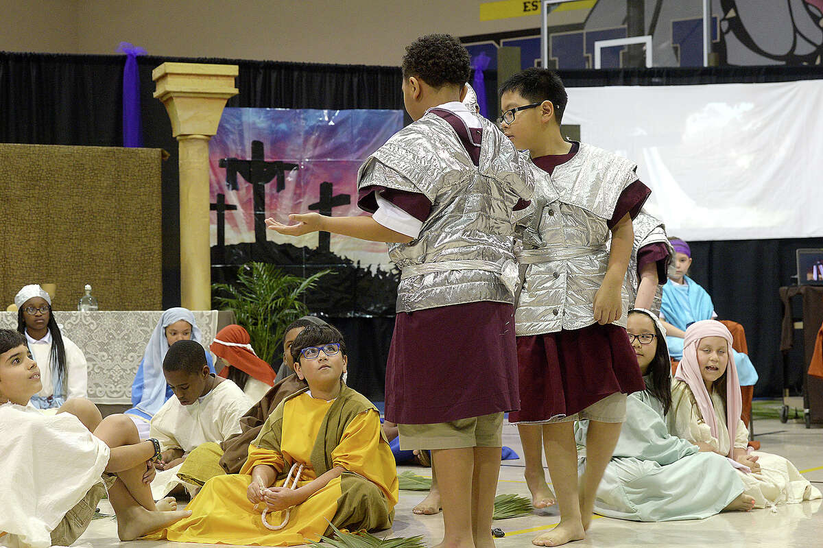 Photos: St. Anthony's passion play