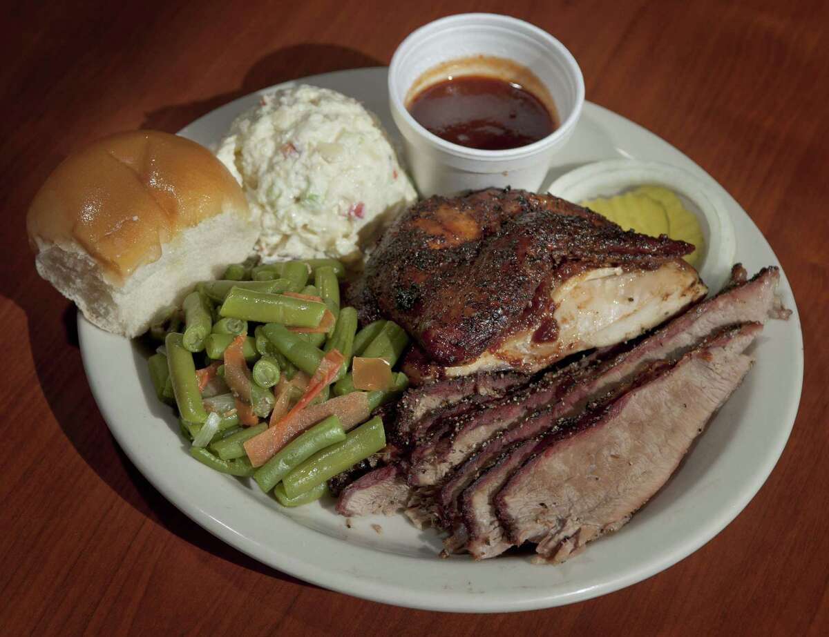 South Side Barbecue And Burger Joint B&B Smokehouse Undergoing Massive ...