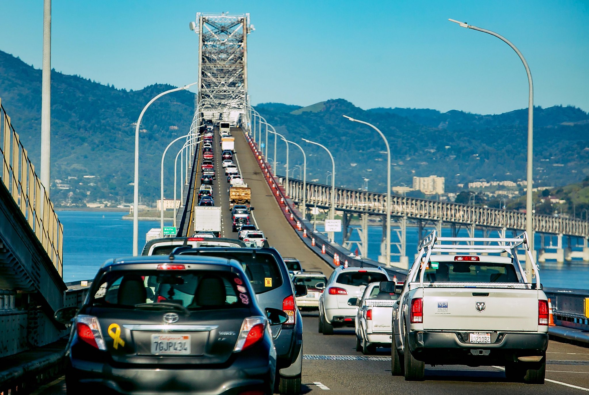 Traffic Across Bay Area Bridges Slowed Due To High Winds   RawImage 