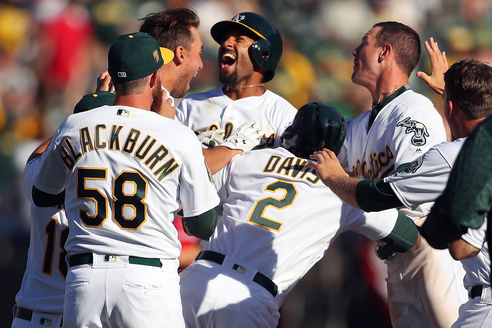 A's Khris Davis homers after meeting Make-A-Wish kid