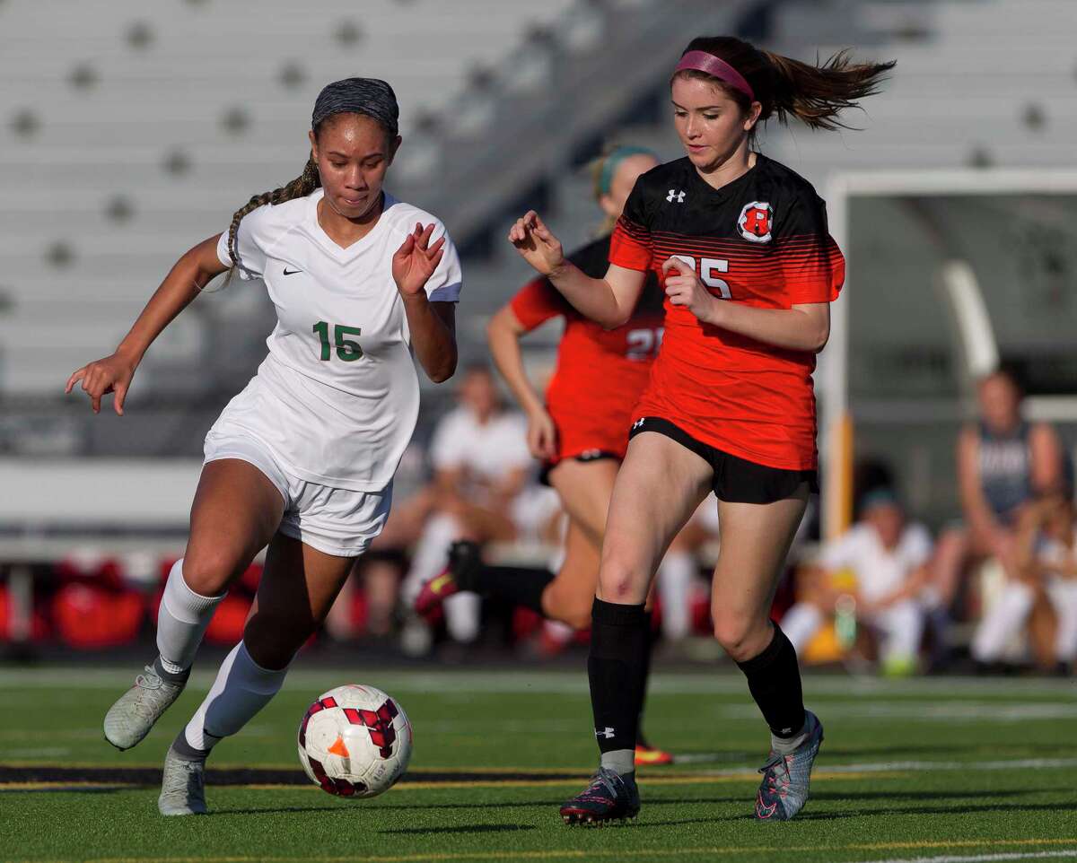 GIRLS SOCCER TWHS opens playoffs with 30 win over Rockwall